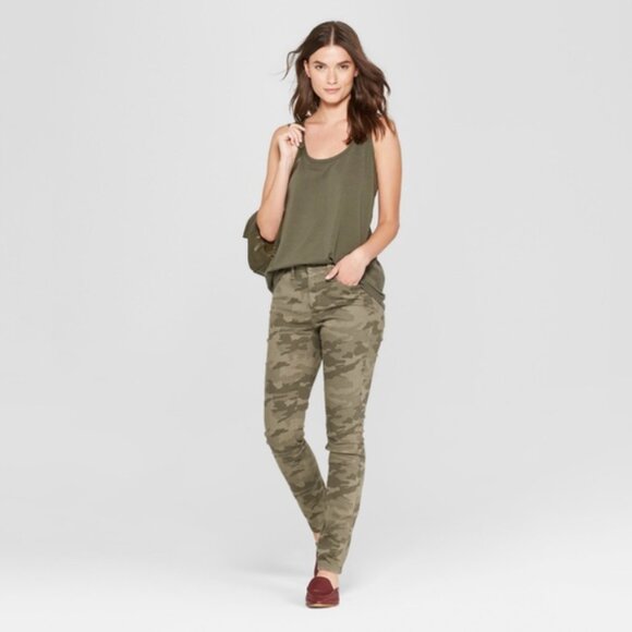 Universal Thread Camo skinny jeans mid rise straight military army olive green - Picture 1 of 16